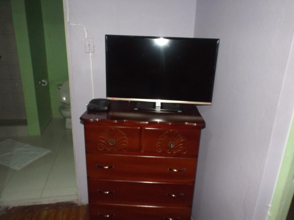 Tropical Court Inn New Kingston Chambre photo