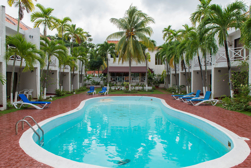 Tropical Court Inn New Kingston Extérieur photo